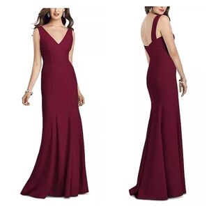 Elegant V-Neck Burgundy Maxi Dress - Women's Formal Gown